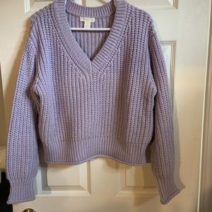 Vneck knit sweater